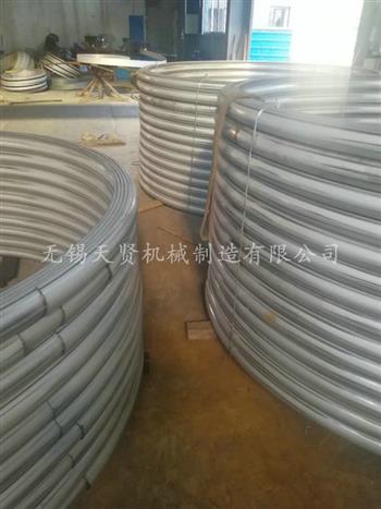 半管內部介質壓力的平衡